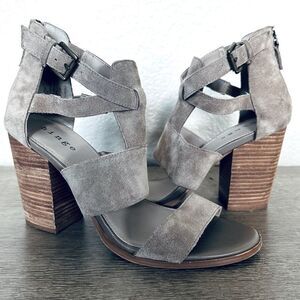 Hinge Tan Taupe Suede Leather Block Heel Sandals Heels 8.5